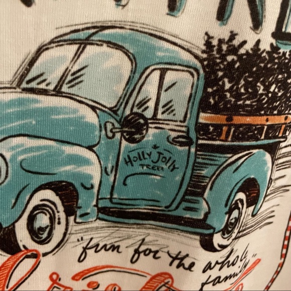 New Vintage Styled Christmas Tee - Picture 2 of 6